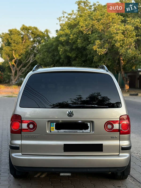 Минивэн Volkswagen Sharan 2007 в Одессе