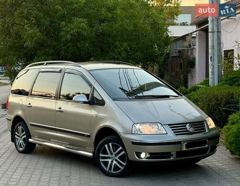 Минивэн Volkswagen Sharan 2007 в Одессе