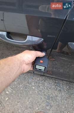 Минивэн Volkswagen Sharan 2012 в 