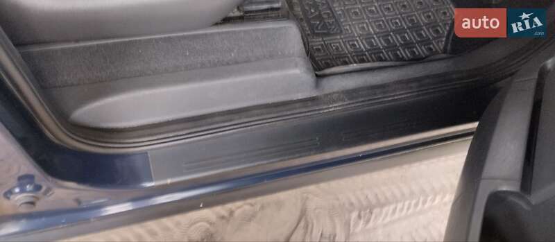 Минивэн Volkswagen Sharan 2004 в Львове