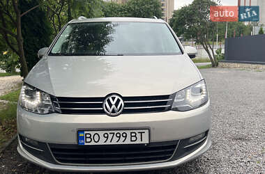 Минивэн Volkswagen Sharan 2011 в 