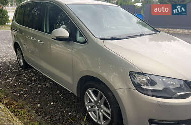 Минивэн Volkswagen Sharan 2011 в 