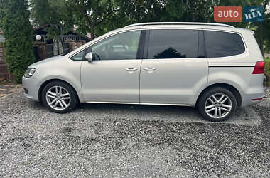 Минивэн Volkswagen Sharan 2011 в 