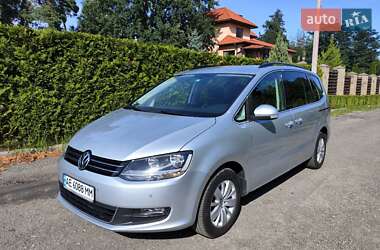 Минивэн Volkswagen Sharan 2014 в Киеве