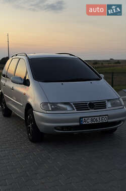 Минивэн Volkswagen Sharan 1997 в Горохове