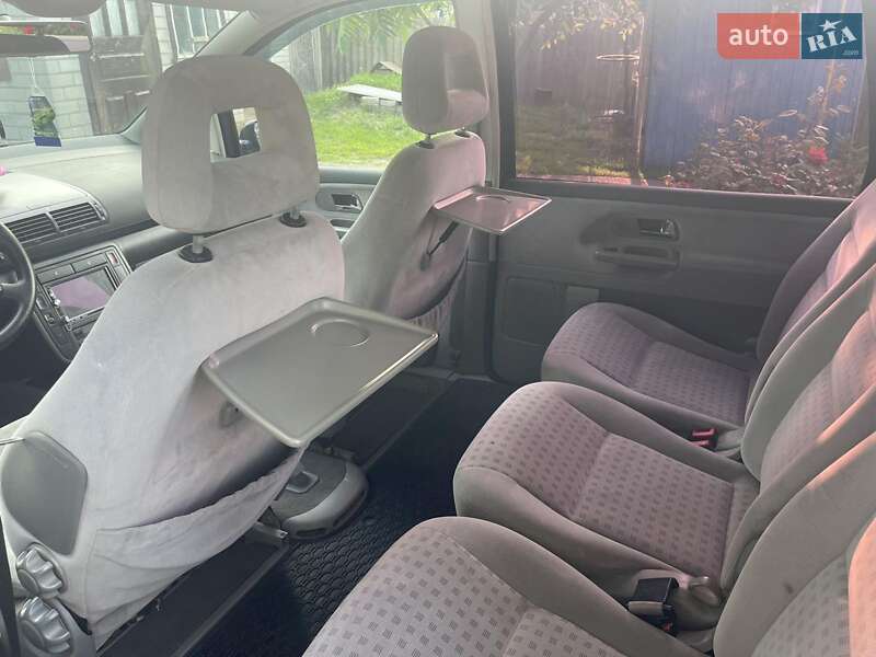 Минивэн Volkswagen Sharan 2002 в Черкассах