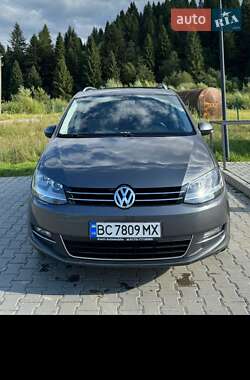 Мінівен Volkswagen Sharan 2012 в  фото 2 Мінівен Volkswagen Sharan 2012 в