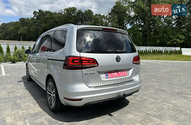 Минивэн Volkswagen Sharan 2017 в 