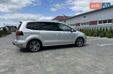 Минивэн Volkswagen Sharan 2017 в 