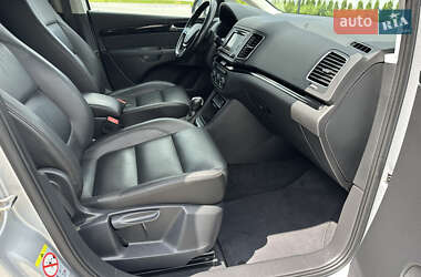 Минивэн Volkswagen Sharan 2017 в 