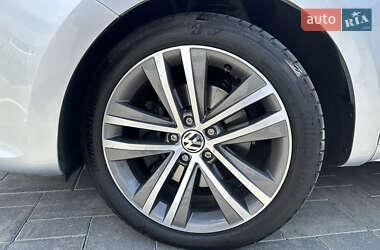 Минивэн Volkswagen Sharan 2017 в 
