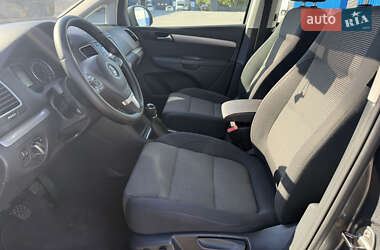 Минивэн Volkswagen Sharan 2013 в 