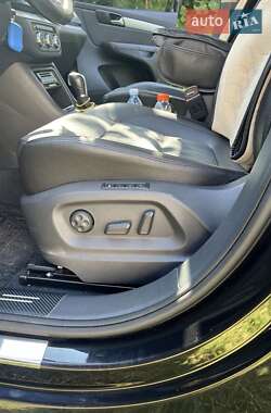 Минивэн Volkswagen Sharan 2015 в 