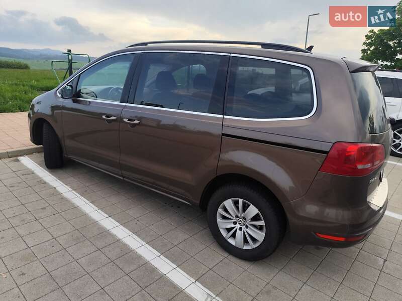 Мінівен Volkswagen Sharan 2011 в Мукачевому