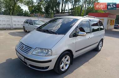 Мінівен Volkswagen Sharan 2000 в Хмельницькому