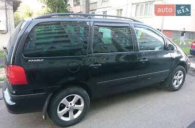 Мінівен Volkswagen Sharan 2001 в 