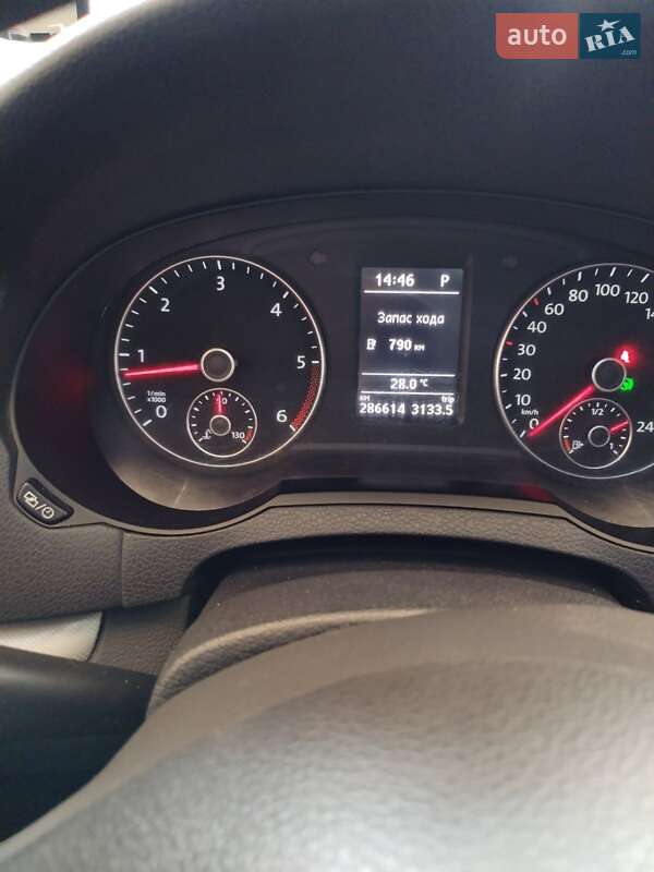 Минивэн Volkswagen Sharan 2013 в Звягеле