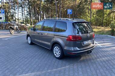 Минивэн Volkswagen Sharan 2011 в 