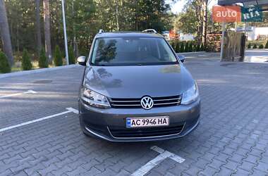 Минивэн Volkswagen Sharan 2011 в 