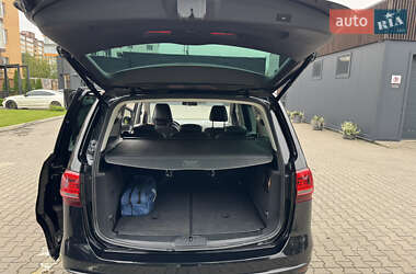 Минивэн Volkswagen Sharan 2011 в 
