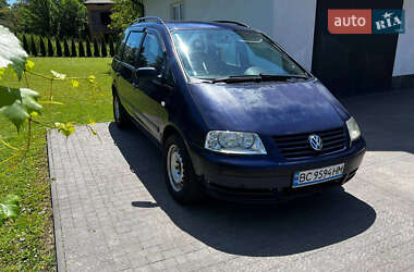 Минивэн Volkswagen Sharan 2001 в Самборе
