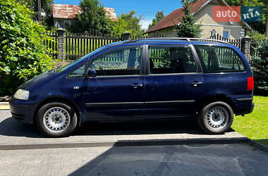 Минивэн Volkswagen Sharan 2001 в 