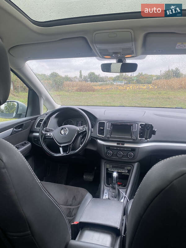 Минивэн Volkswagen Sharan 2017 в Черкассах