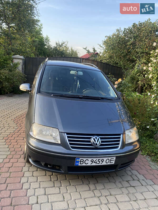 Минивэн Volkswagen Sharan 2005 в Перемышлянах