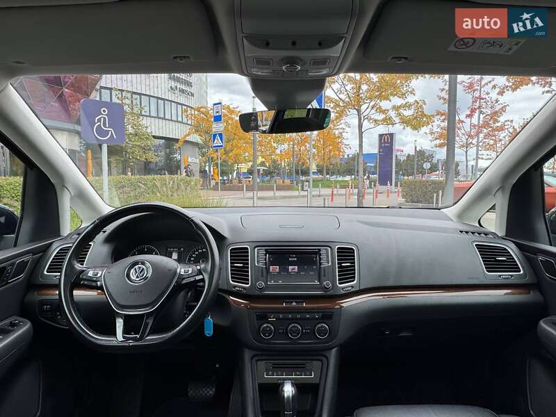 Минивэн Volkswagen Sharan 2019 в Киеве фото 12 Минивэн Volkswagen Sharan 2019 в Киеве