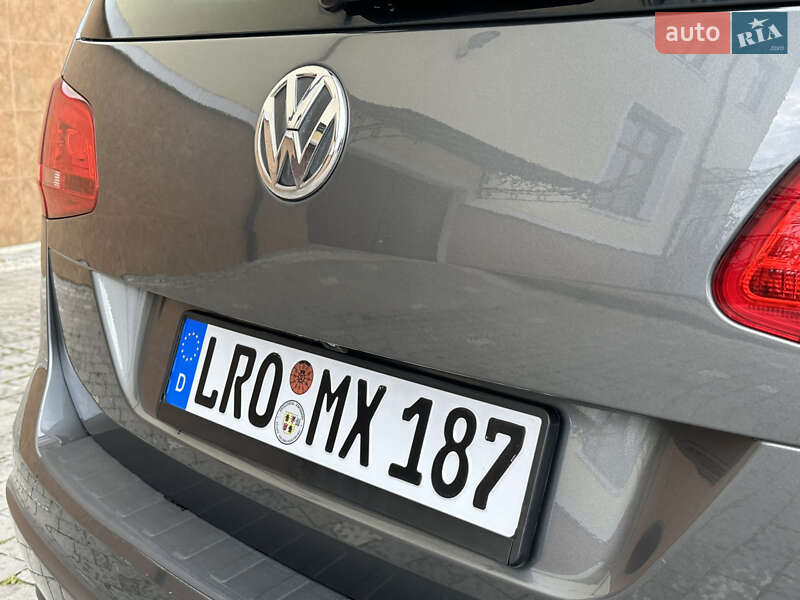 Минивэн Volkswagen Sharan 2015 в Дрогобыче