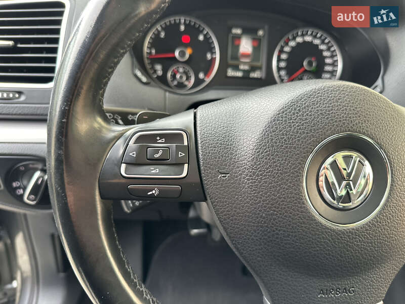 Минивэн Volkswagen Sharan 2015 в Дрогобыче