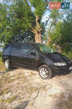 Минивэн Volkswagen Sharan 1996 в  фото 10 Минивэн Volkswagen Sharan 1996 в