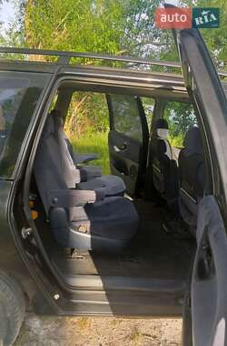 Минивэн Volkswagen Sharan 1996 в  фото 14 Минивэн Volkswagen Sharan 1996 в