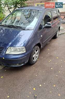 Мінівен Volkswagen Sharan 2000 в Житомирі