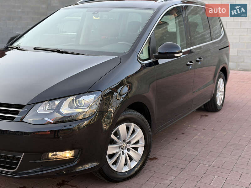 Минивэн Volkswagen Sharan 2014 в Ровно