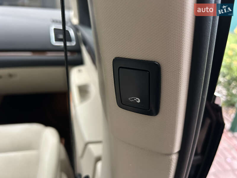 Минивэн Volkswagen Sharan 2011 в Белой Церкви