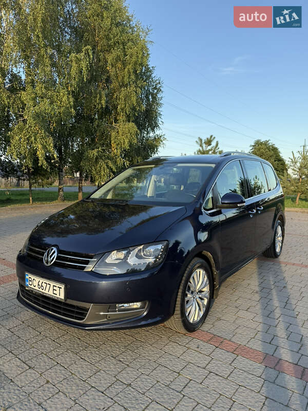 Мінівен Volkswagen Sharan 2015 в Львові