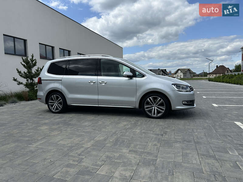 Минивэн Volkswagen Sharan 2017 в Луцке