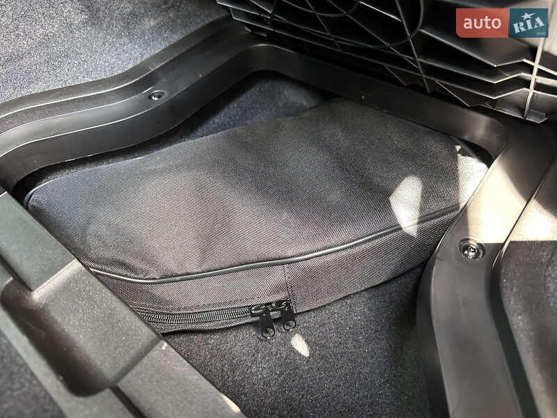 Минивэн Volkswagen Sharan 2017 в Луцке