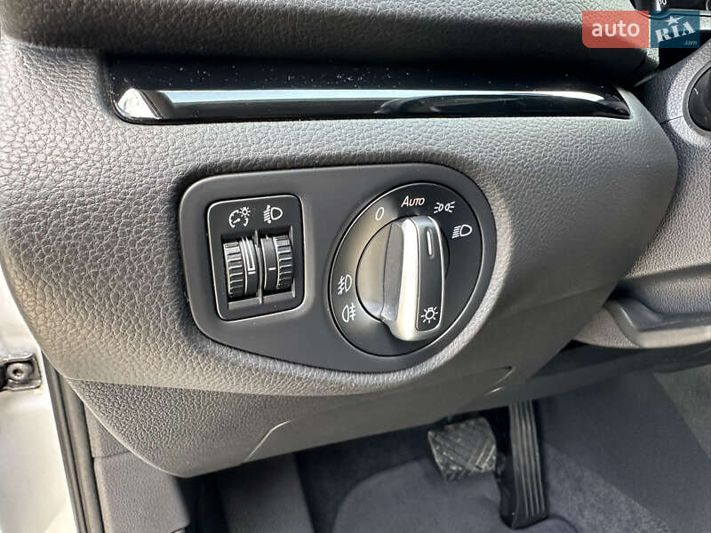 Минивэн Volkswagen Sharan 2017 в Луцке