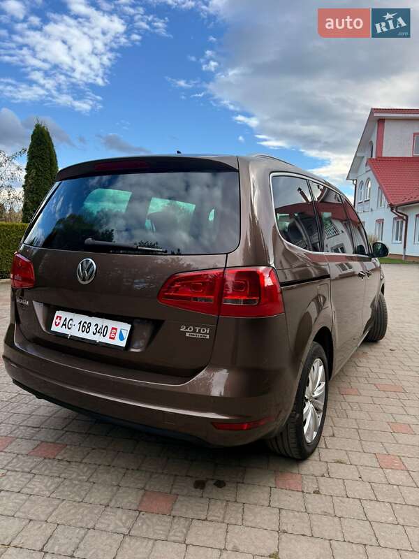 Минивэн Volkswagen Sharan 2012 в Стрые