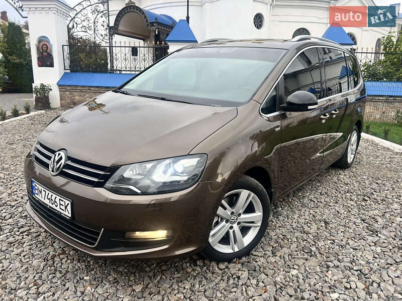 Минивэн Volkswagen Sharan 2012 в Ромнах