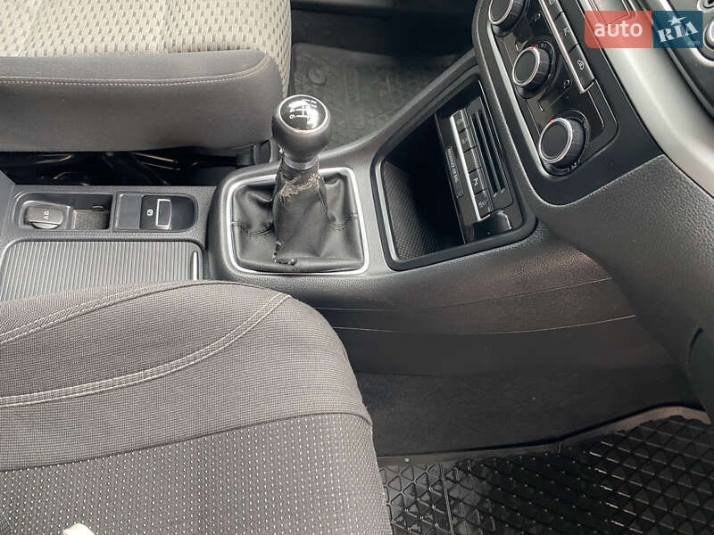 Минивэн Volkswagen Sharan 2011 в Доброславе фото 12 Минивэн Volkswagen Sharan 2011 в Доброславе