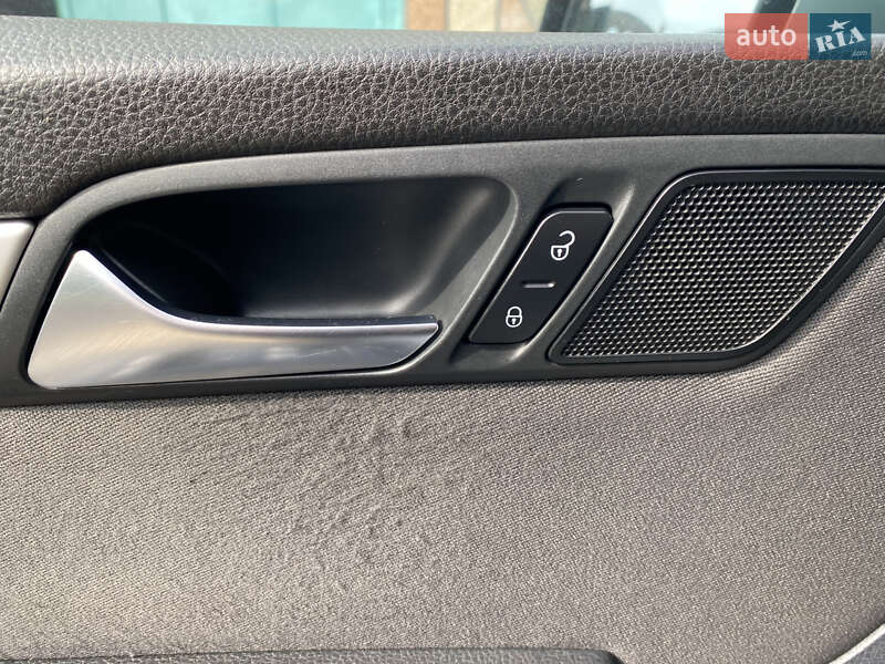 Минивэн Volkswagen Sharan 2011 в Доброславе фото 22 Минивэн Volkswagen Sharan 2011 в Доброславе