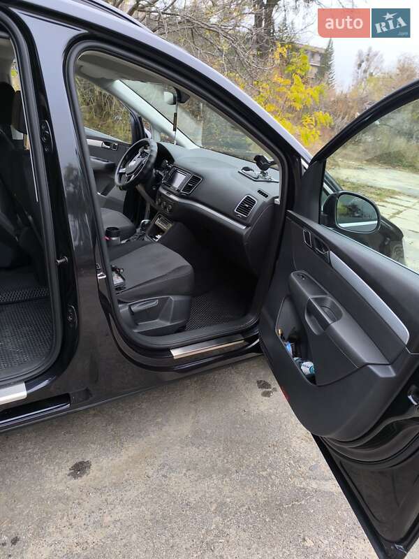 Минивэн Volkswagen Sharan 2016 в Харькове фото 8 Минивэн Volkswagen Sharan 2016 в Харькове