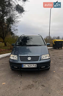 Мінівен Volkswagen Sharan 2002 в Сокалі