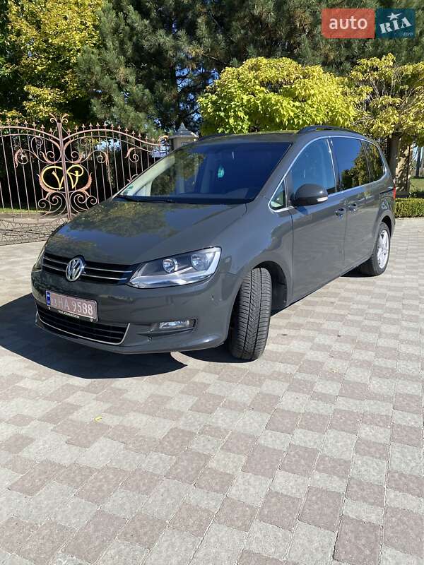 Минивэн Volkswagen Sharan 2011 в Сарнах фото Минивэн Volkswagen Sharan 2011 в Сарнах