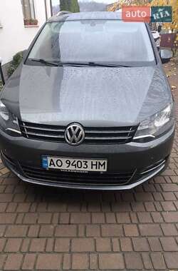 Минивэн Volkswagen Sharan 2012 в Виноградове