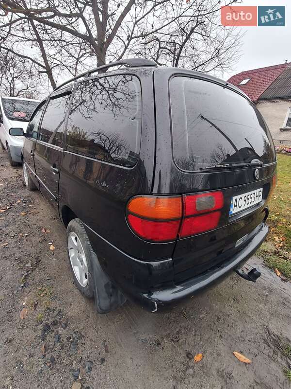 Мінівен Volkswagen Sharan 1999 в Володимирі фото 7 Мінівен Volkswagen Sharan 1999 в Володимирі