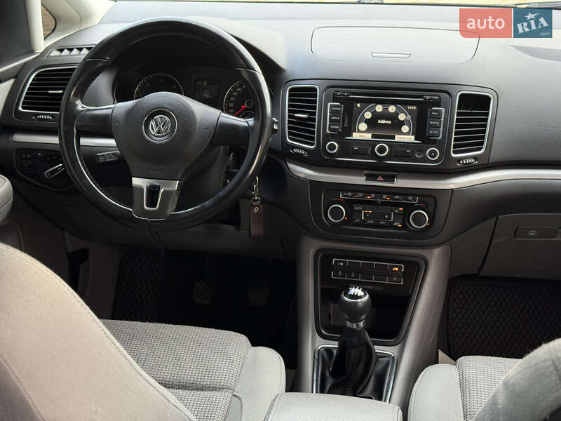 Минивэн Volkswagen Sharan 2010 в Тячеве фото 28 Минивэн Volkswagen Sharan 2010 в Тячеве